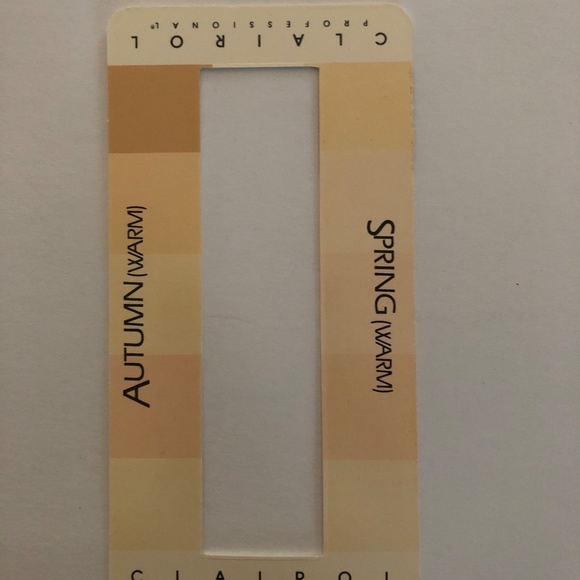 PROFESSIONAL COLOR ANALYSIS KIT FOR SALONS, STYLISTS, COLORISTS, OR ANYONE! - Picture 10 of 16